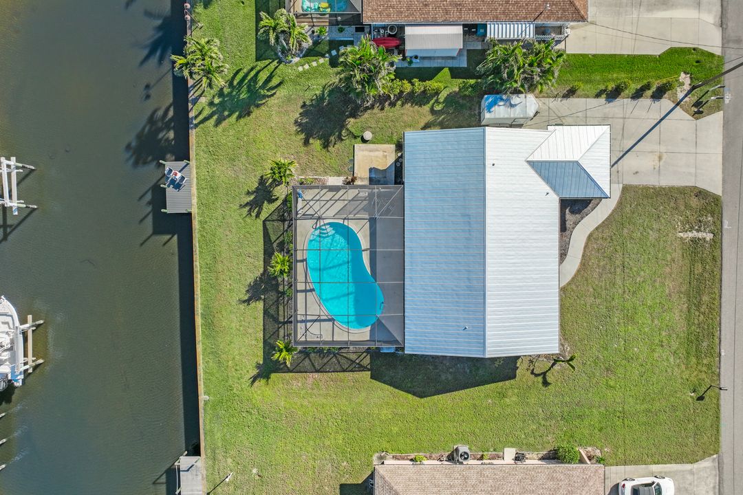 166 Cambridge Dr NW, Port Charlotte, FL 33952