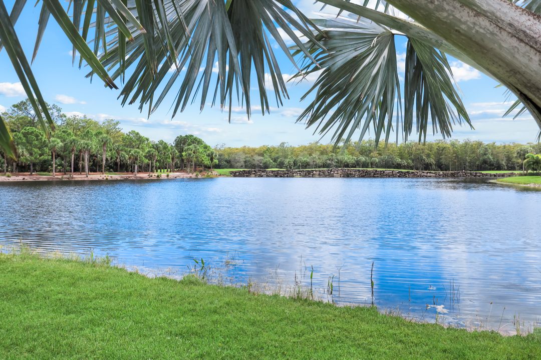 9180 Ores Cir, Naples, FL 34120