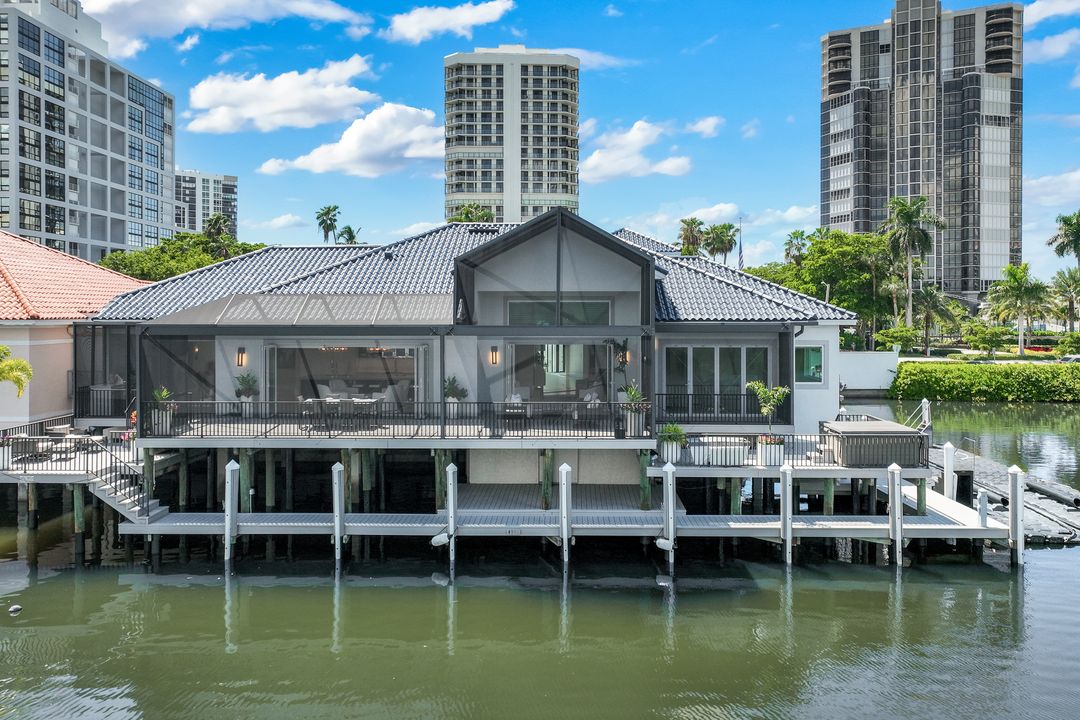 4900 Gulf Shore Blvd N, Naples, FL 34103