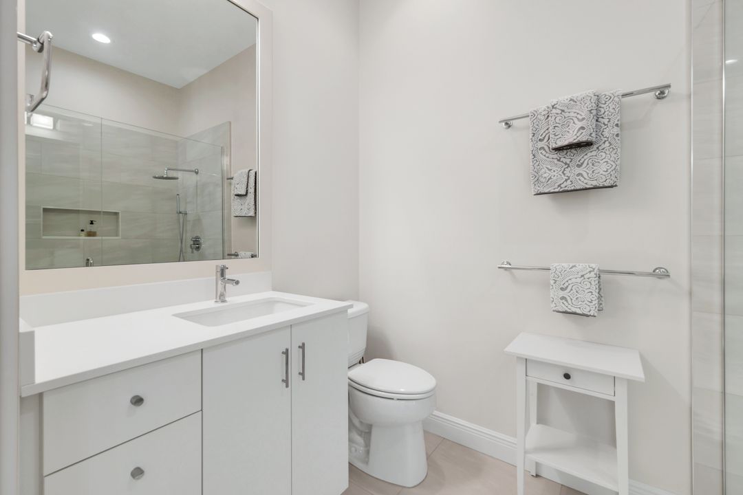 7063 Toscana Ct, Naples, FL 34114