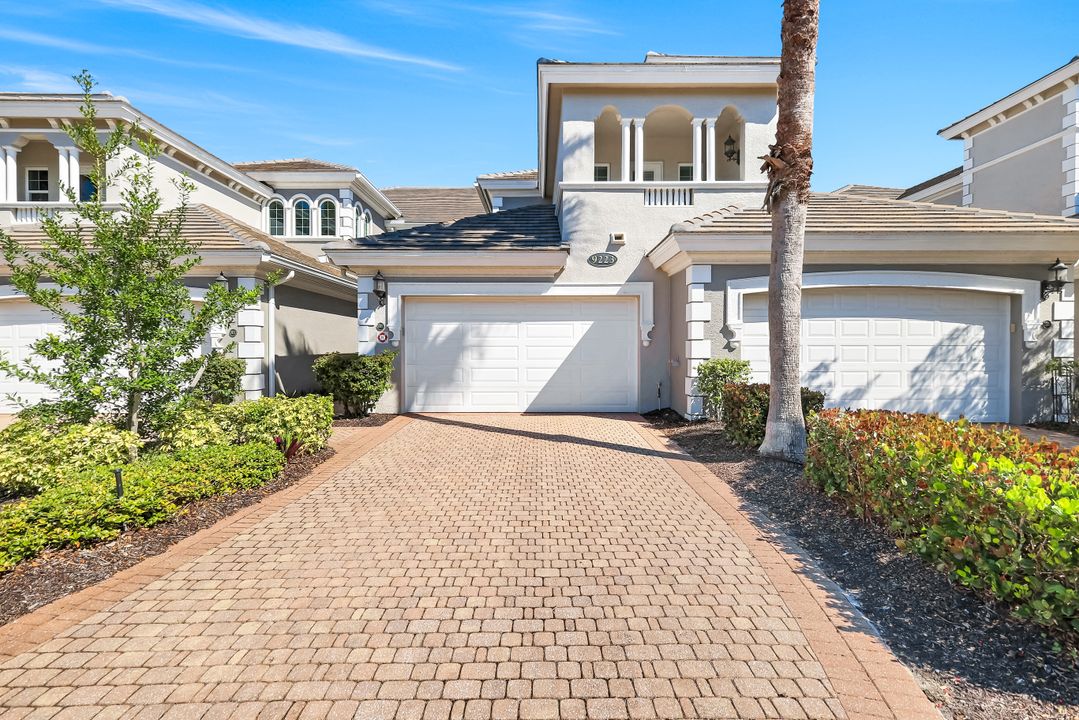 9223 Corfu Ct #202, Naples, FL 34114