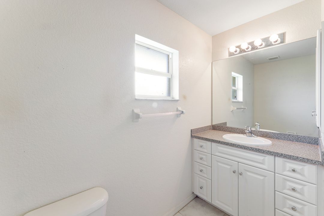 1007 NW 6th Ave, Cape Coral, FL 33993