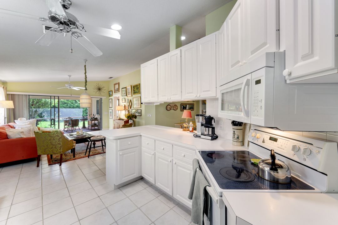 5606 Eleuthera Way, Naples, FL 34119