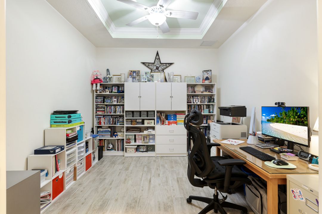 10436 Peso Del Rio Dr, Fort Myers, FL 33908