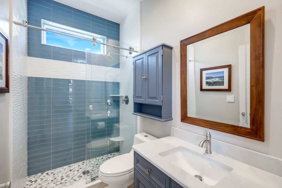 5606 Merlyn Ln, Cape Coral, FL 33914