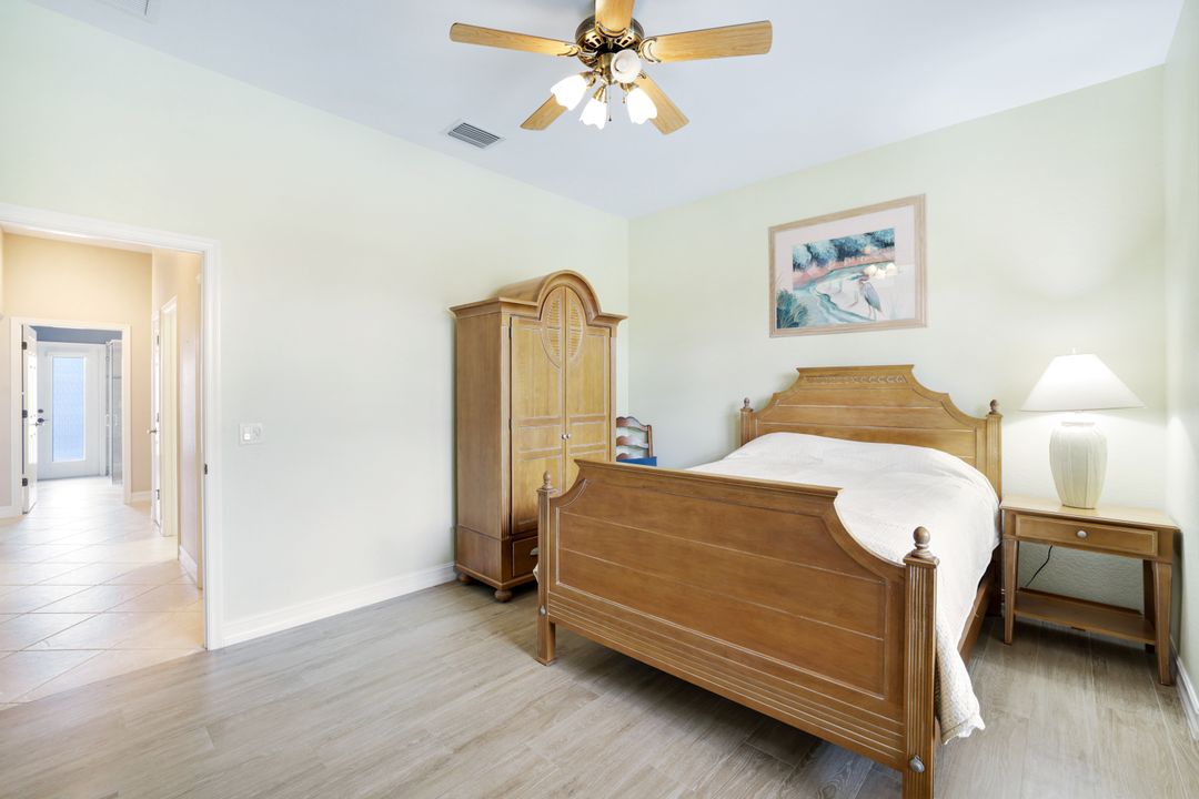 1557 Kingston Ct, Marco Island, FL 34145