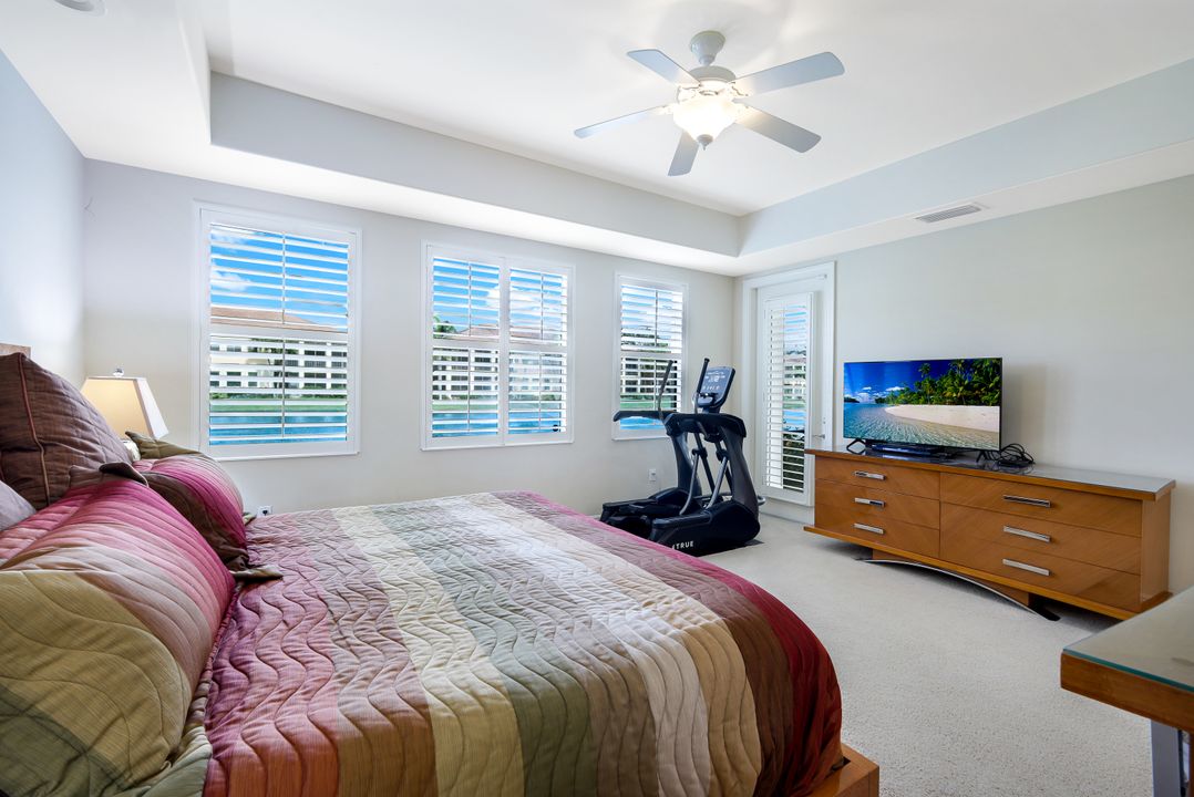 571 Avellino Isles Cir #102, Naples, FL 34119