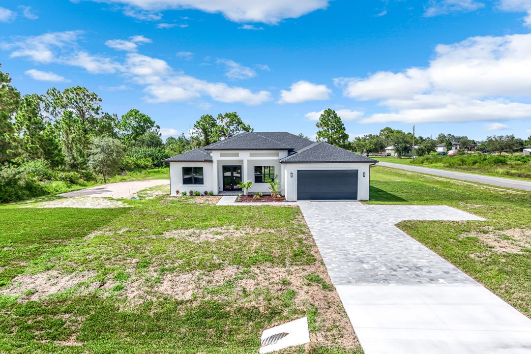 7716 13th Terrace, LaBelle, FL 33935