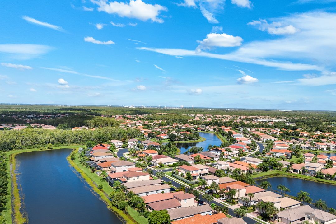 10443 Spruce Pine Ct, Fort Myers, FL 33913