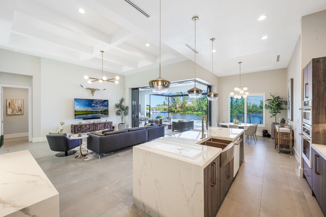 4327 NW 22nd St, Cape Coral, FL 33993