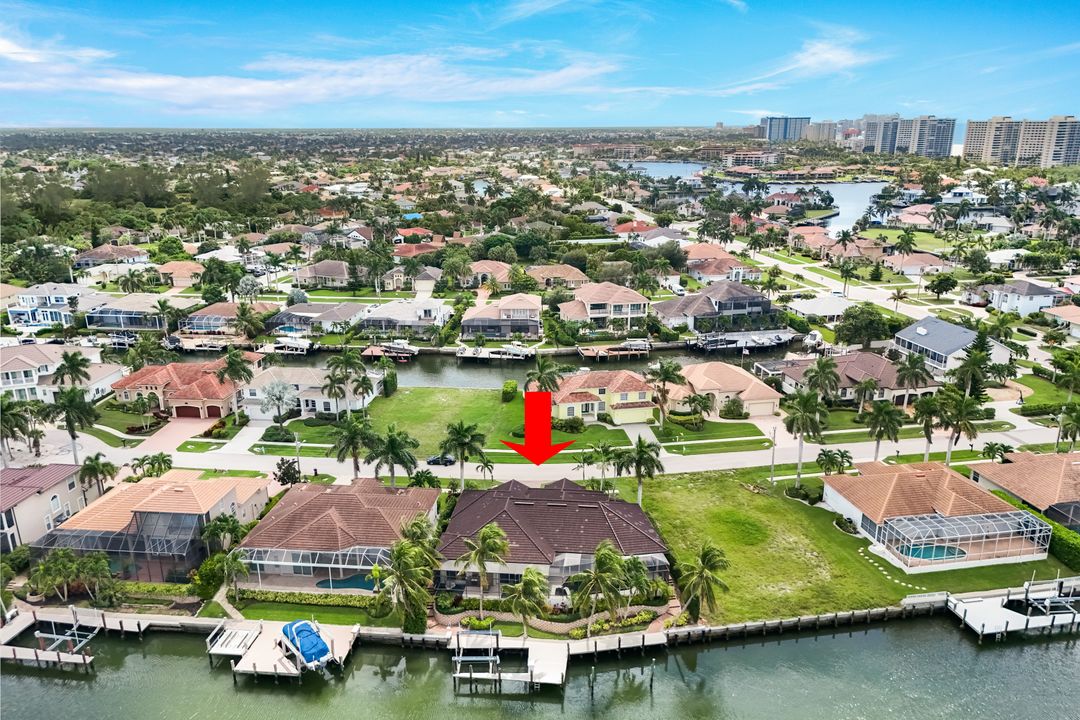 466 Clifton Ct, Marco Island, FL 34145