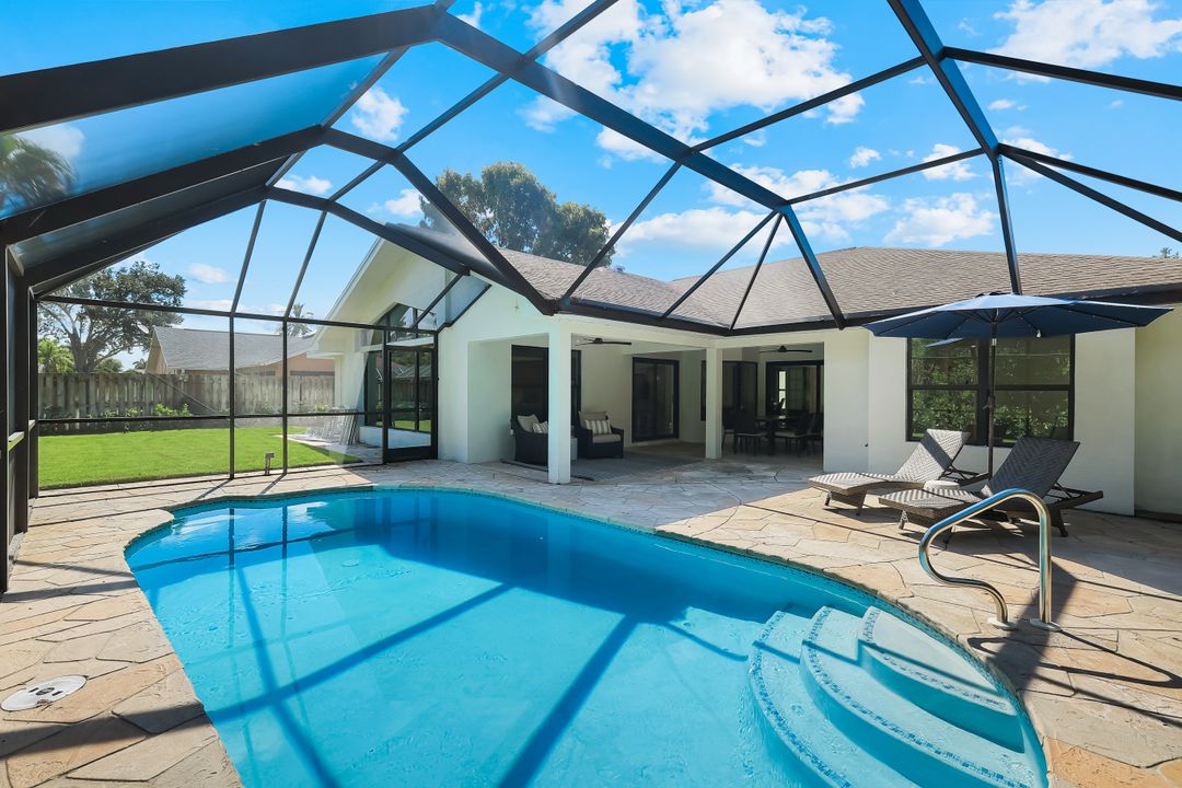 9973 Boca Ave N, Naples, FL 34109