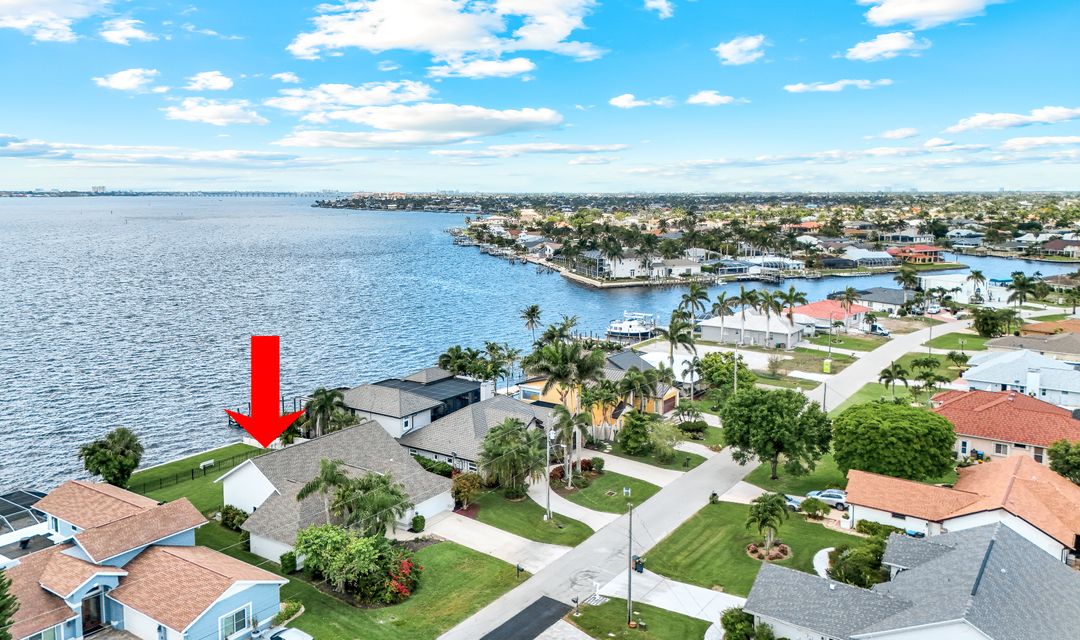 2250 SE 28th St, Cape Coral, FL 33904
