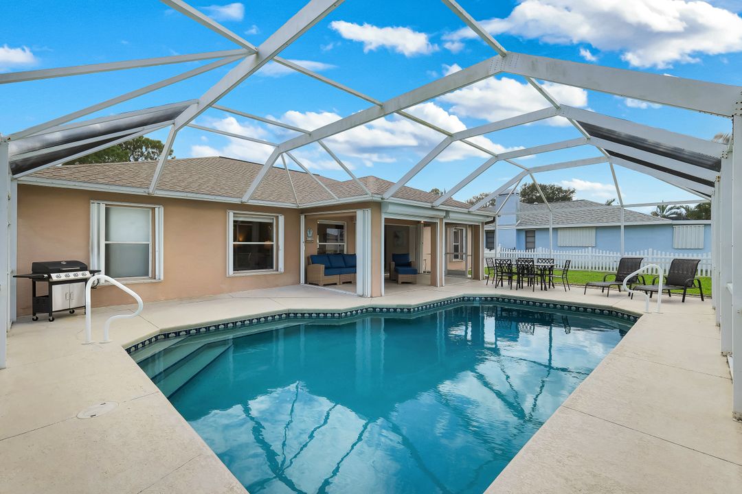 615 SW 39th Terrace, Cape Coral, FL 33914
