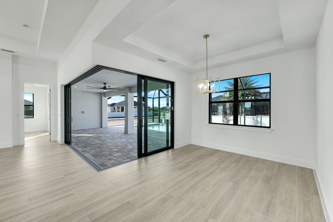 1600 NW 38th Ave, Cape Coral, FL 33993