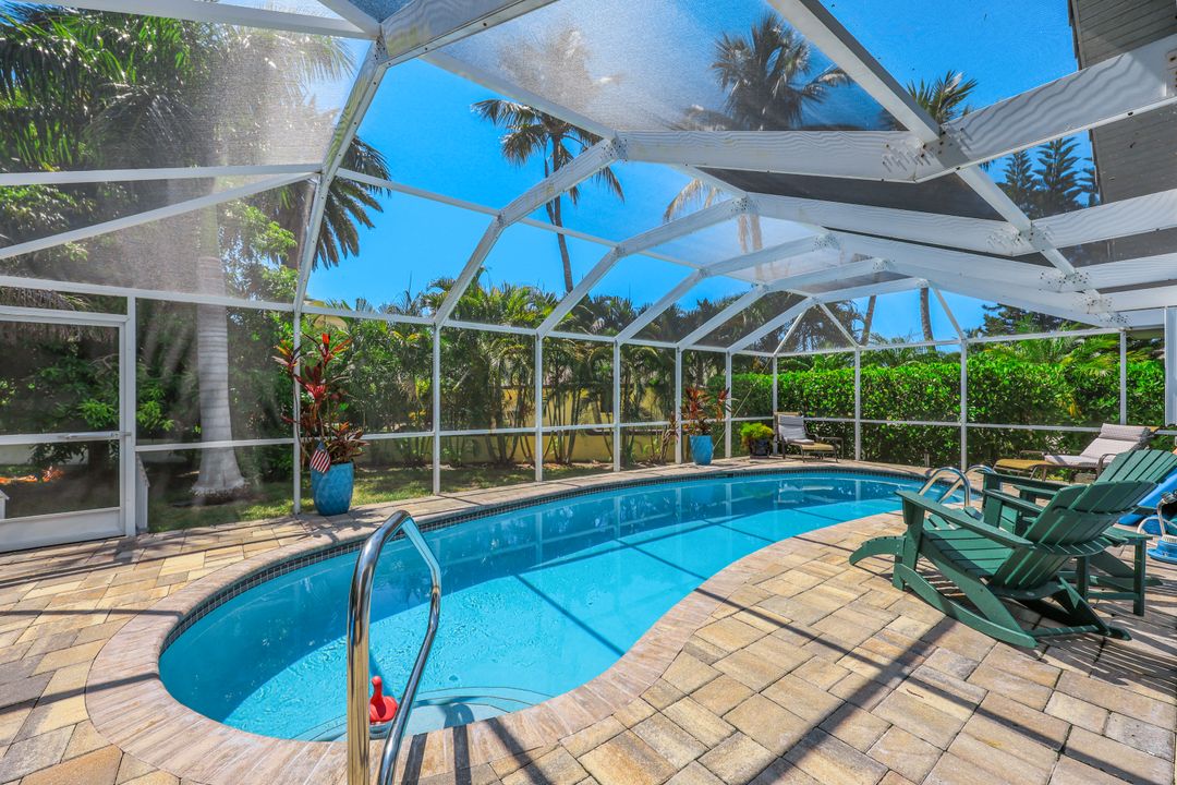 911 Ironwood Ct, Marco Island, FL 34145
