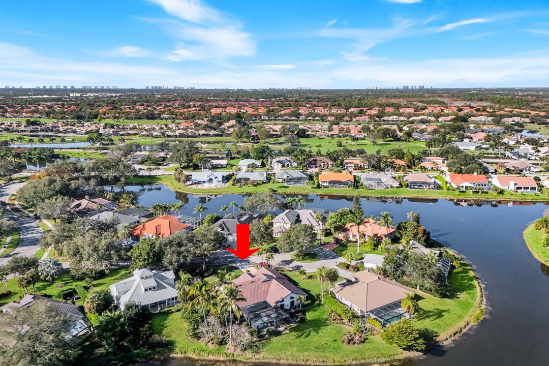 11510 Tanager Ct, Naples, FL 34119