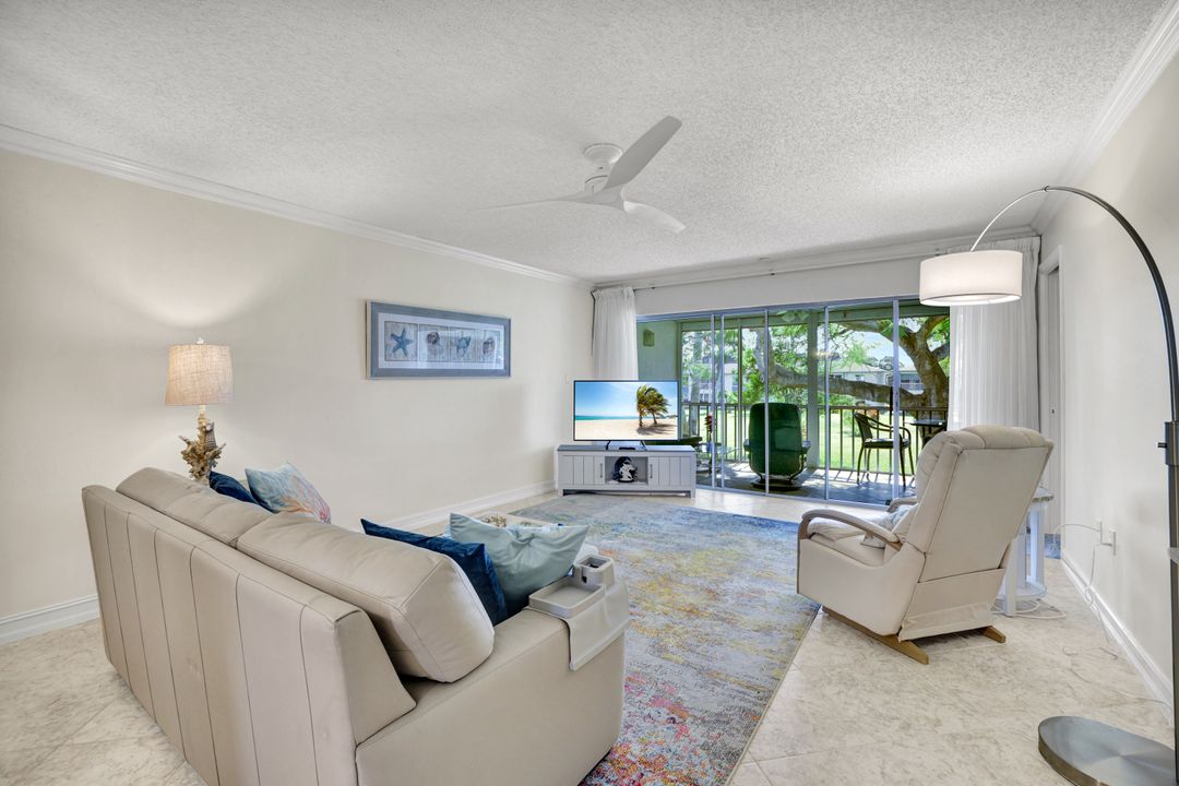 325 Charlemagne Blvd #C204, Naples, FL 34112