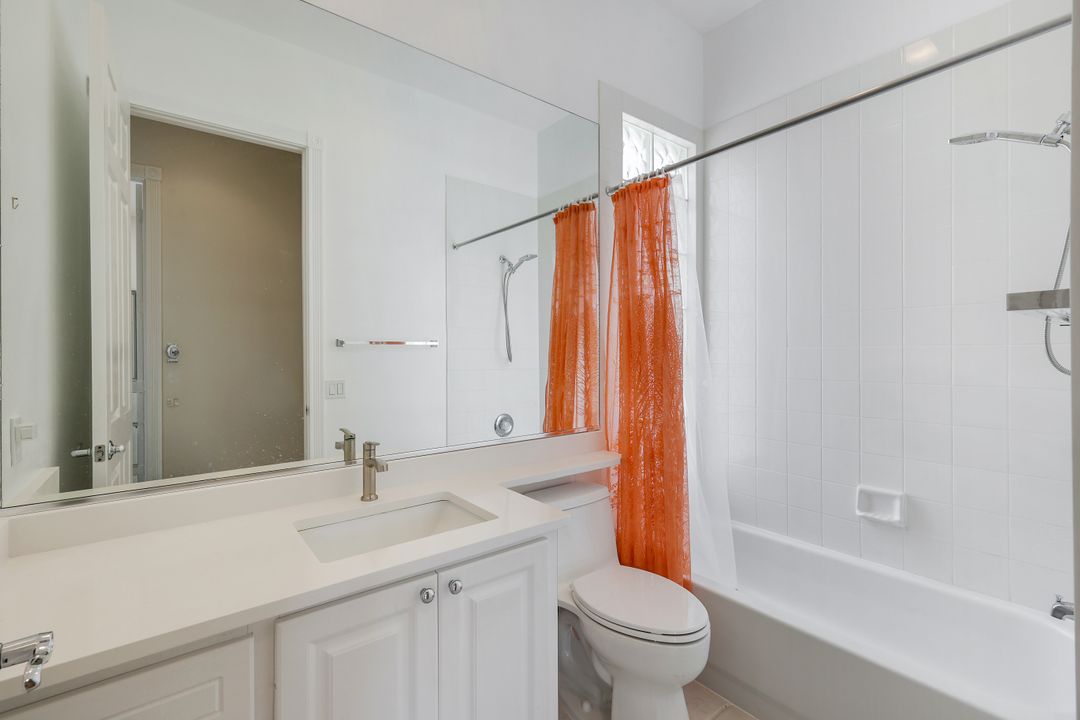 4024 Trinidad Way, Naples, FL 34119