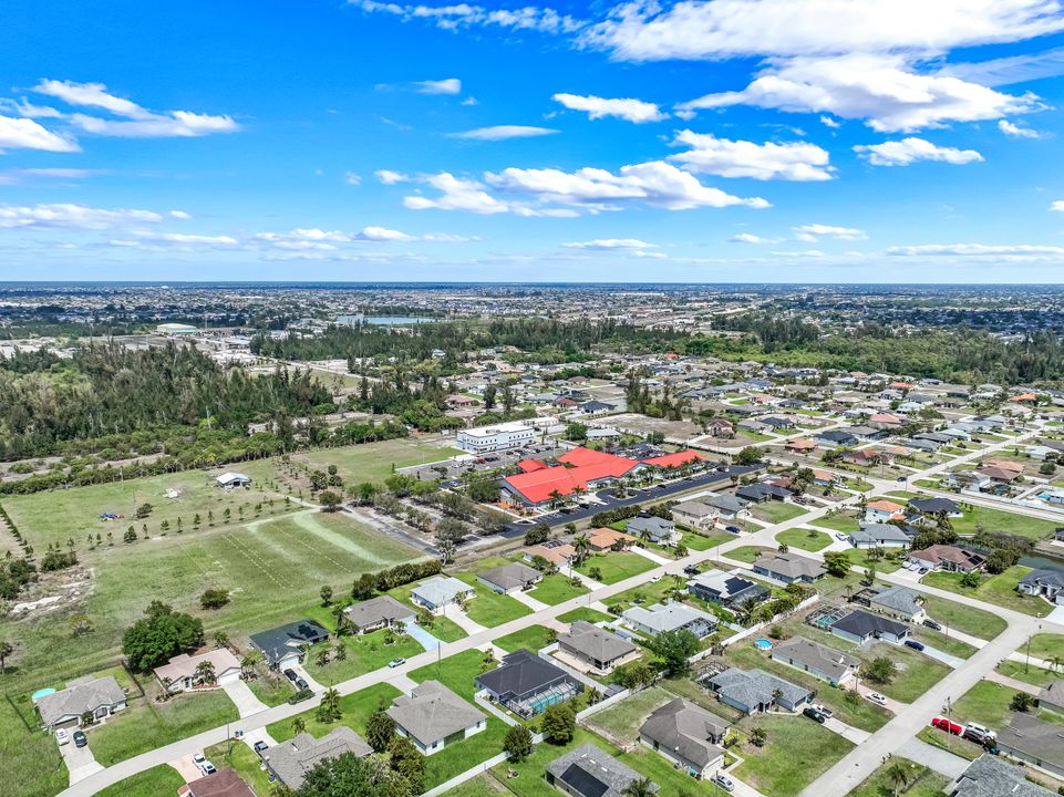 2118 SW 12th Terrace, Cape Coral, FL 33991