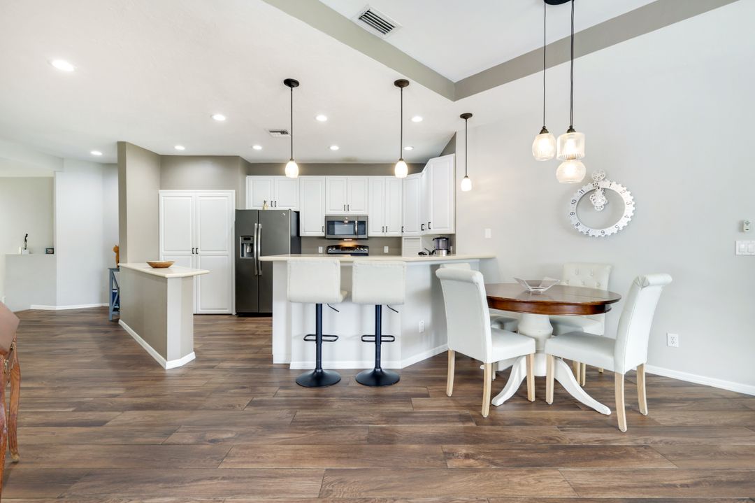 11412 Quail Village Way #202, Naples, FL 34119