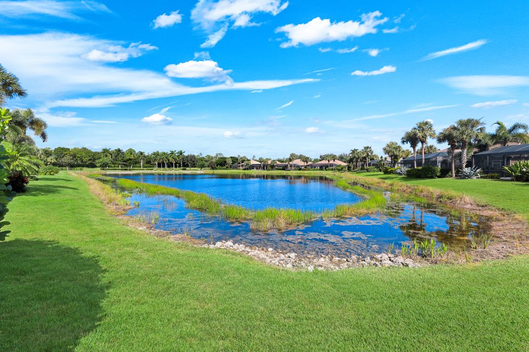 9684 Cobalt Cove Cir, Naples, FL 34120