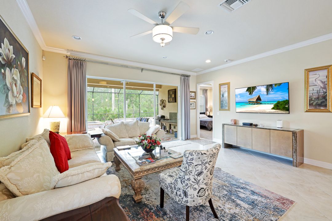 11292 Sparkleberry Dr, Fort Myers, FL 33913