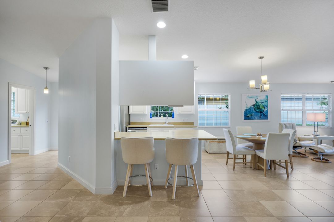 28971 Vermillion Ln, Bonita Springs, FL 34135