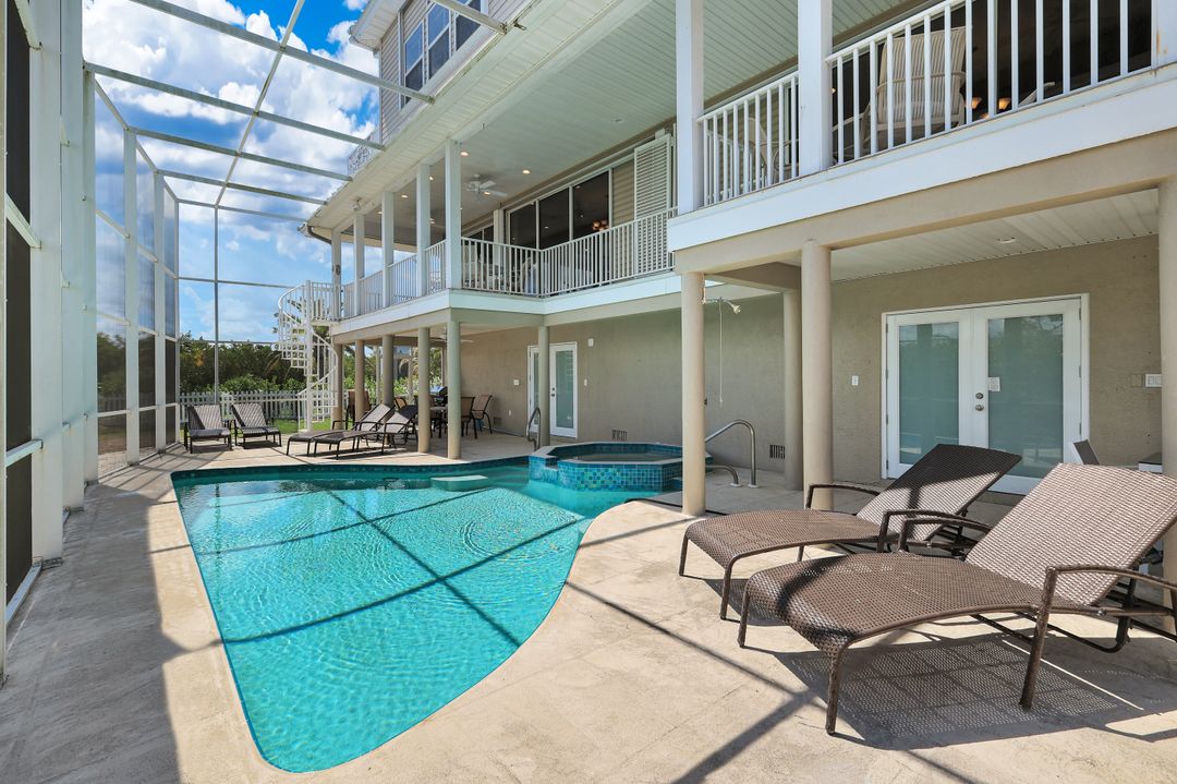 21500-21504 Indian Bayou Dr, Fort Myers Beach, FL 33931