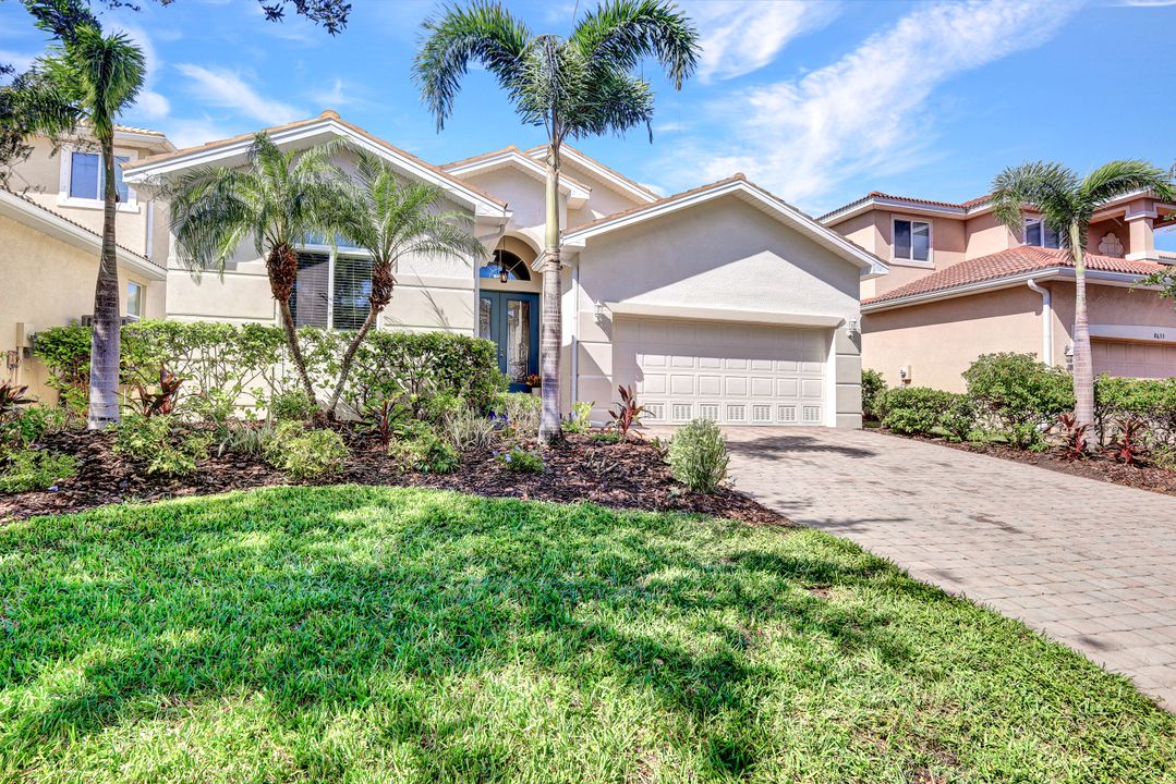 8627 Sumner Ave, Fort Myers, FL 33908