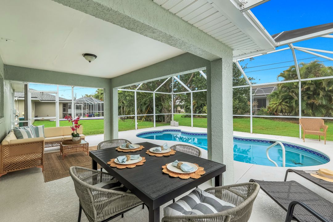 3322 Oasis Blvd, Cape Coral, FL 33914