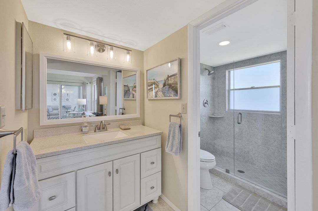 301 Stevens Landing Dr #C-301, Marco Island, FL 34145