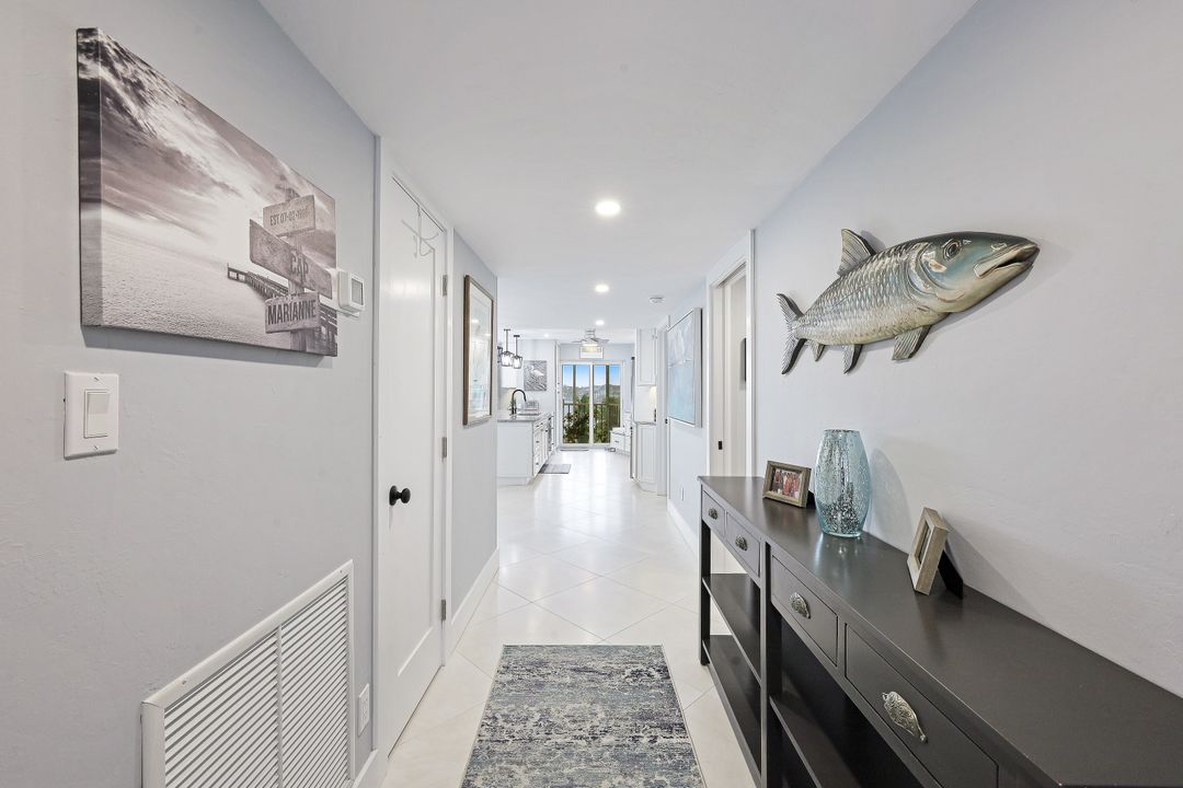 991 N Barfield Dr #308, Marco Island, FL 34145