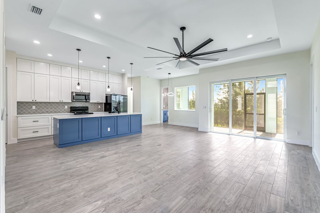 3445 NE 21st Ave, Cape Coral, FL 33909