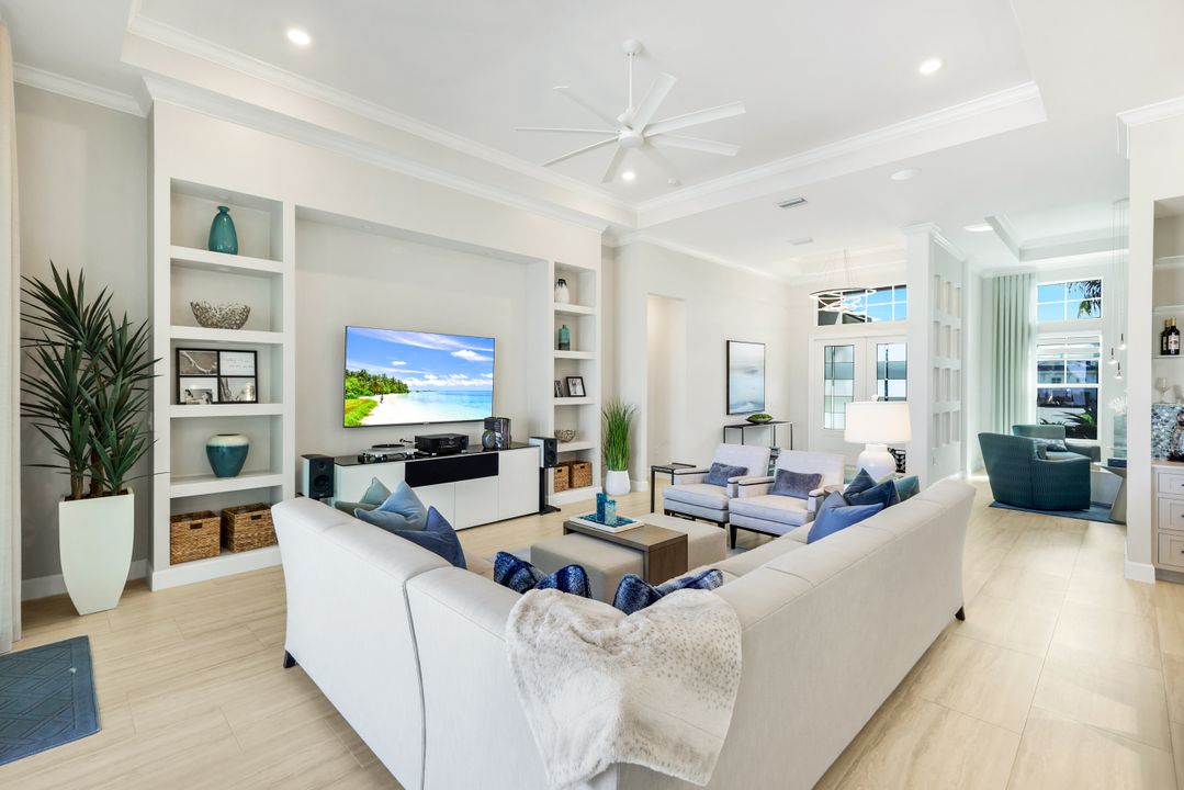 18437 WildBlue Blvd, Fort Myers, FL 33913