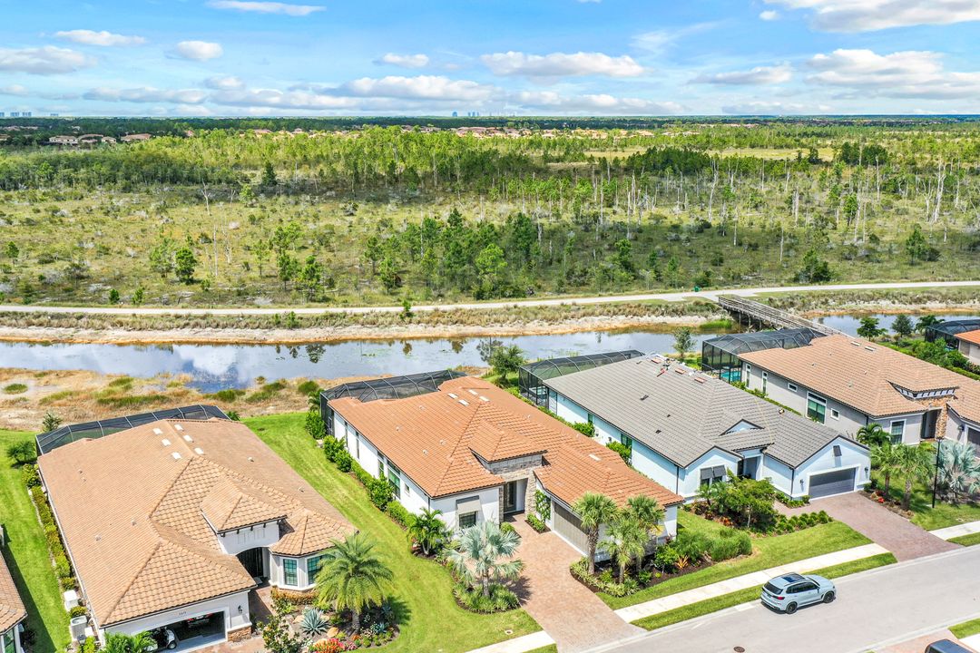 9463 Montelanico Loop, Naples, FL 34119