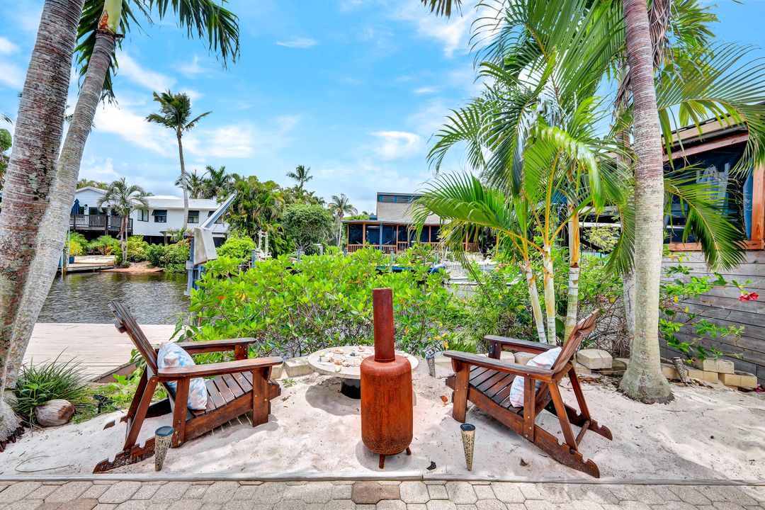 1600 Port Ave, Naples, FL 34104