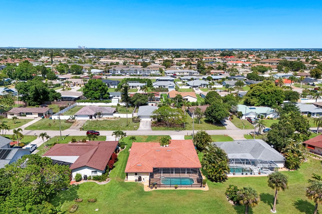 3718 SE 8th Ave, Cape Coral, FL 33904