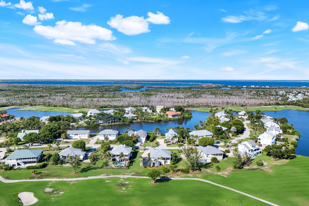 1417 Causey Ct, Sanibel, FL 33957