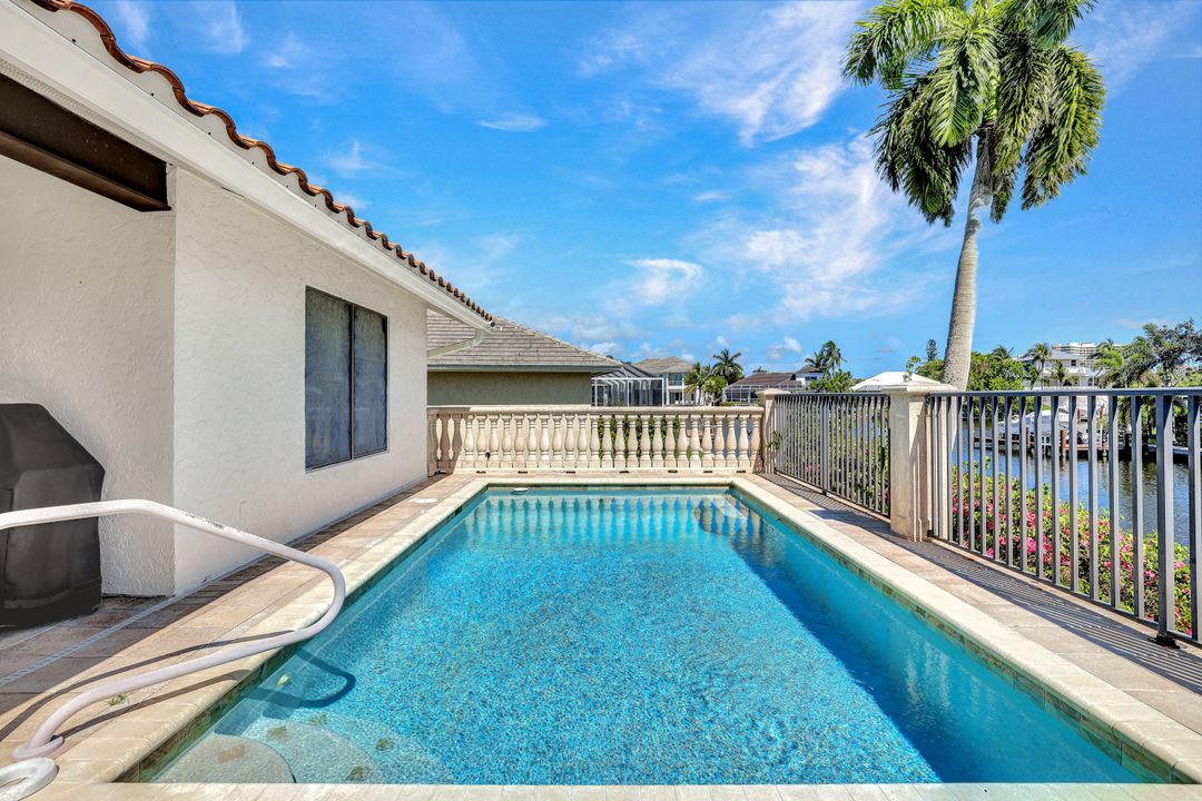 421 Cottage Ct, Marco Island, FL 34145