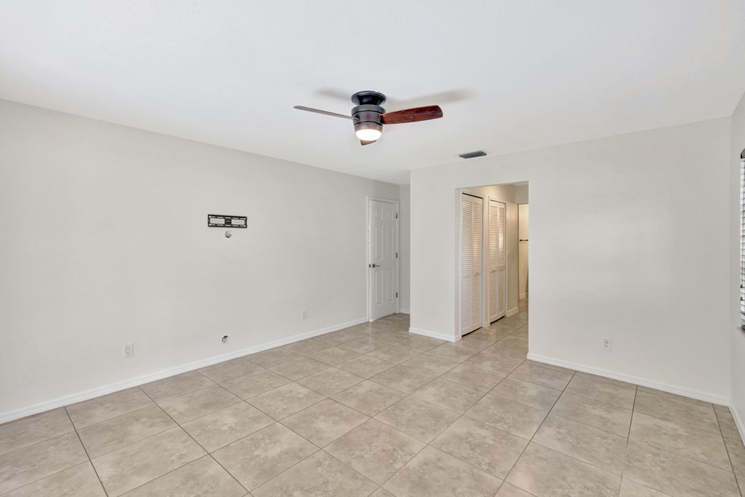 14801 Royal Oak Ct, Fort Myers, FL 33919