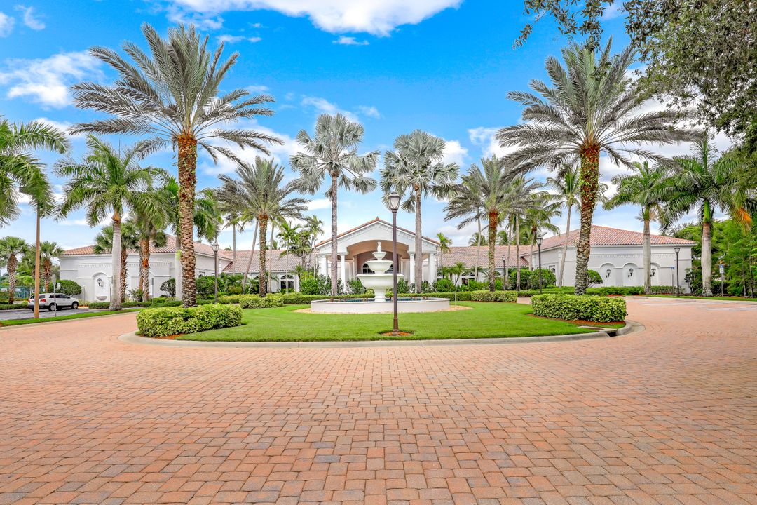 9146 Springview Loop, Estero, FL 33928