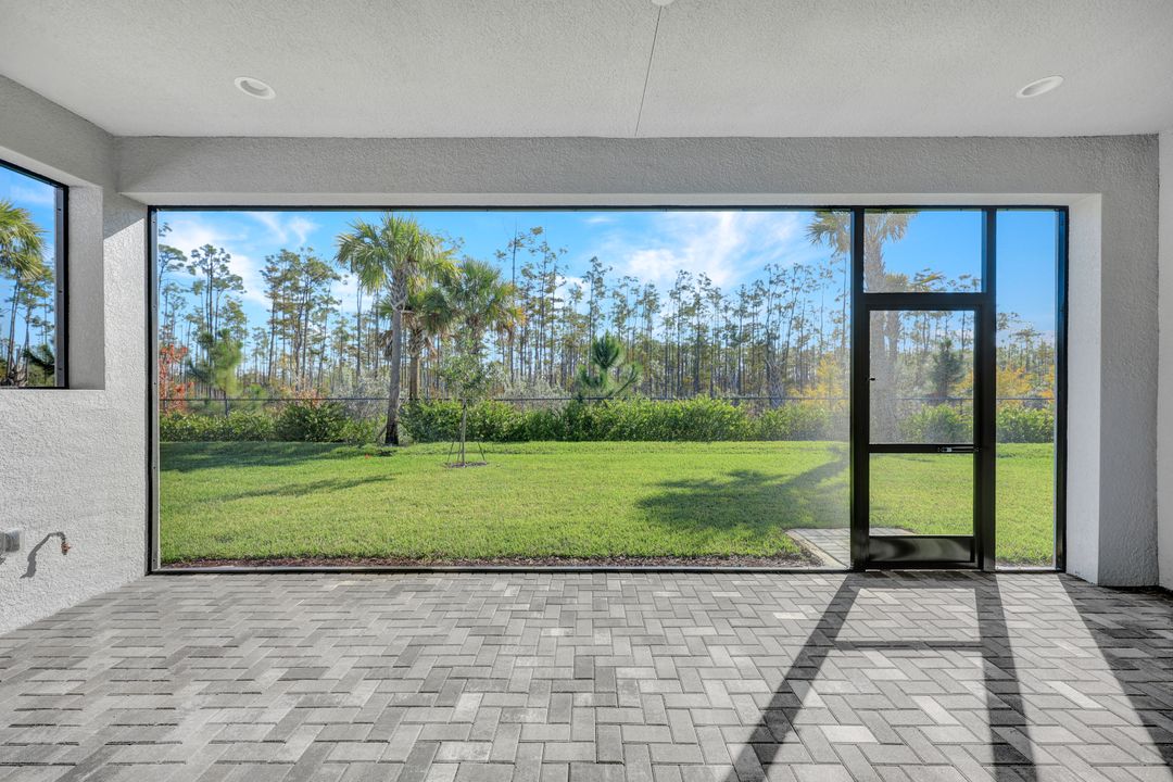 20738 Fair Oak Ln, Estero, FL 33928