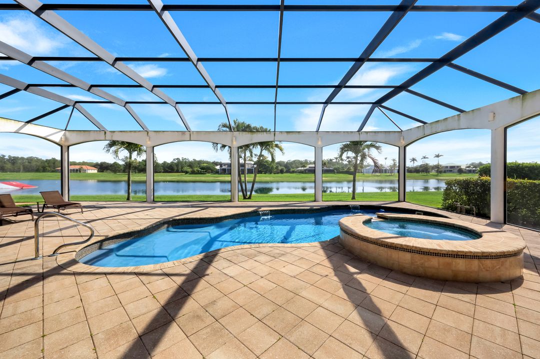 20301 Barefoot Ski Blvd, Estero, FL 33928