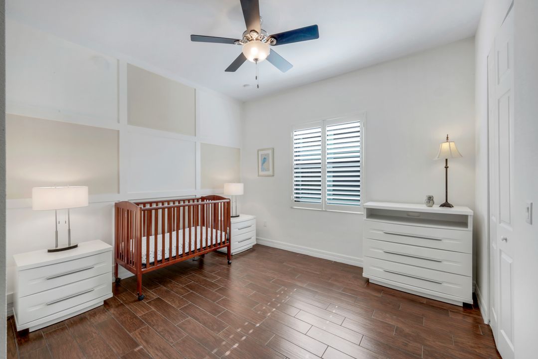 3267 Pacific Dr, Naples, FL 34119