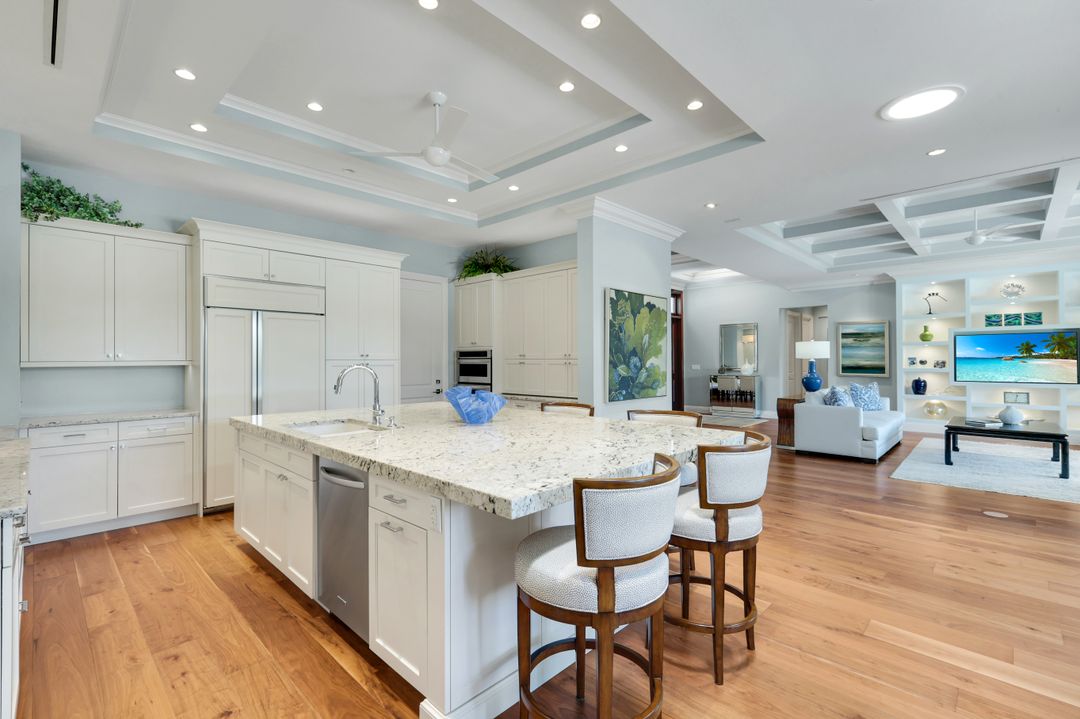 524 Turtle Hatch Ln, Naples, FL 34103