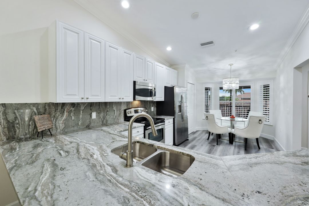 10303 Heritage Bay Blvd #1121, Naples, FL 34120