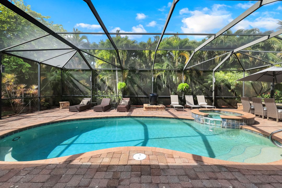 3783 Treasure Cove Cir, Naples, FL 34114
