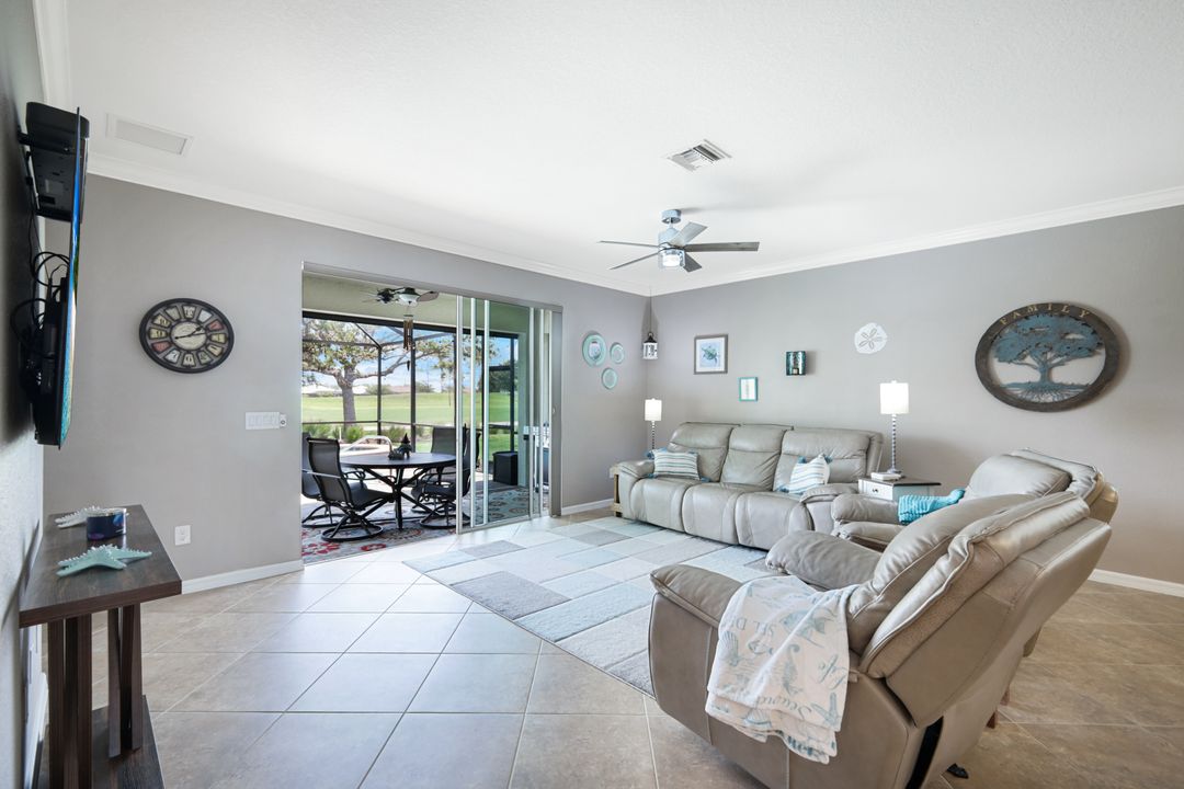 3147 Walnut Grove Ln, Alva, FL 33920