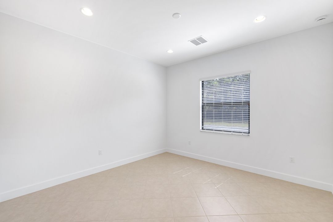 3764 Finsbury Wy, Fort Myers, FL 33905